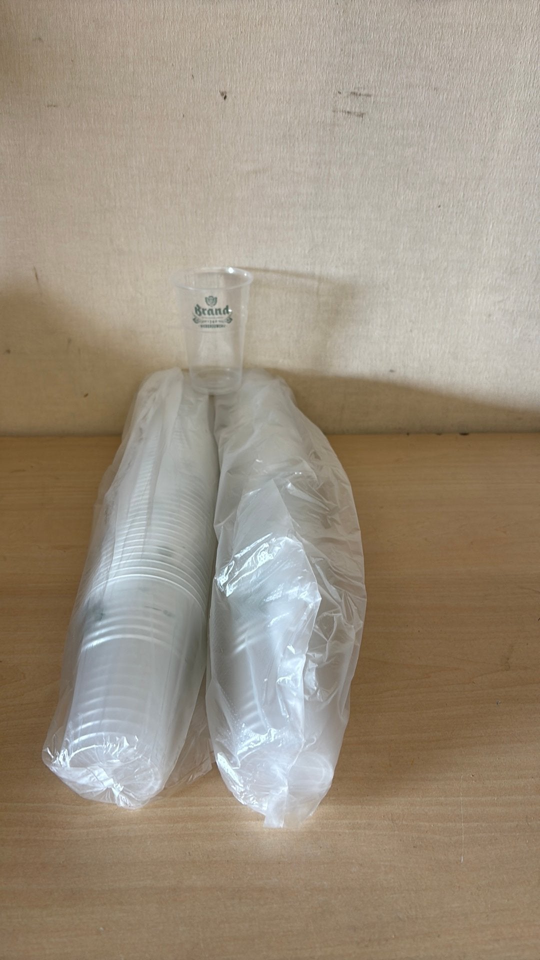 Wegwerp bekers Brand bier, Ophalen of Verzenden, Nieuw