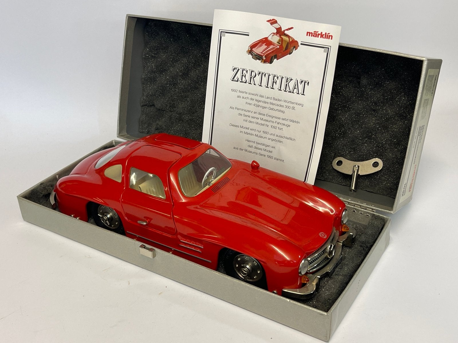 ** Märklin 1993 MB 300 SL ** VLEUGELDEUREN ** AFGEPRIJST !!, Ophalen of Verzenden, Zo goed als nieuw, Auto, Overige merken