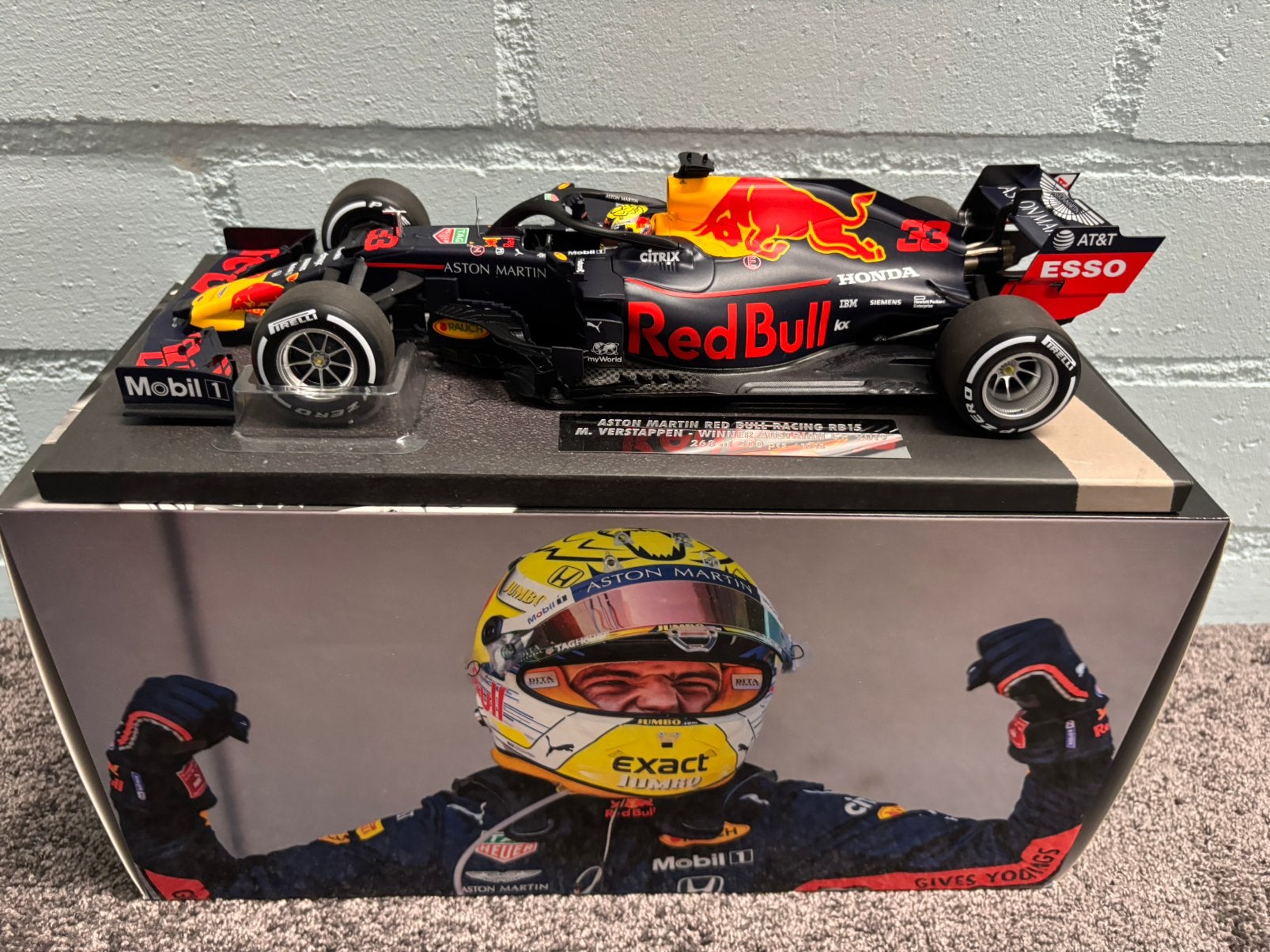 Max verstappen RB15 winner oostenrijk 2019 1:18 model, Ophalen of Verzenden, Zo goed als nieuw