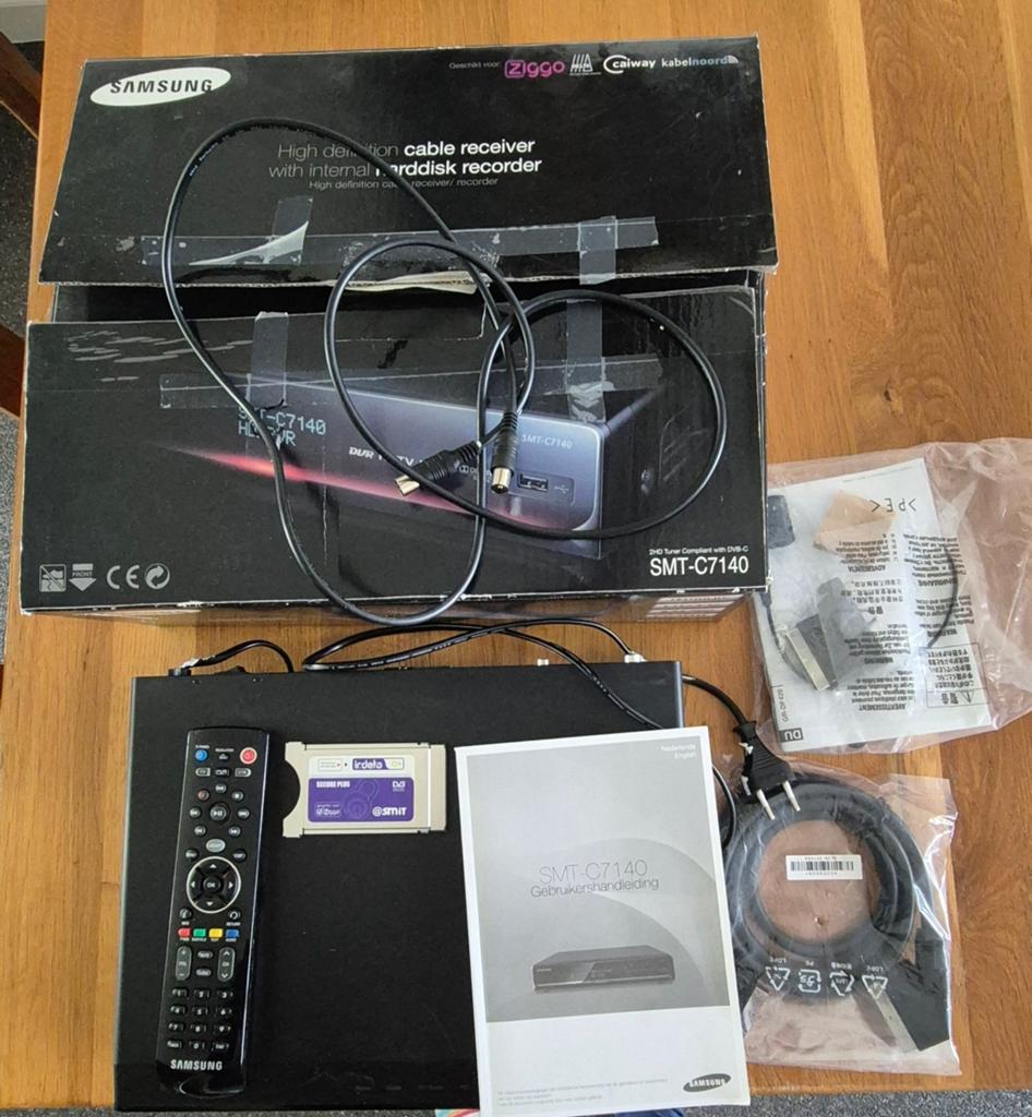 Samsung SMT-C7140 Harddiskrecorder met Ziggo Smartcard, Ophalen of Verzenden, Gebruikt, Harddiskrecorder