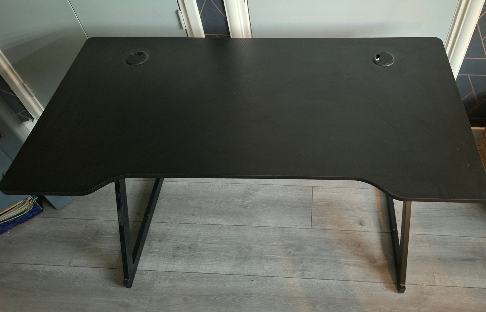 mooi gaming bureau, Ophalen, 120 cm, Kabelgoot, Zo goed als nieuw