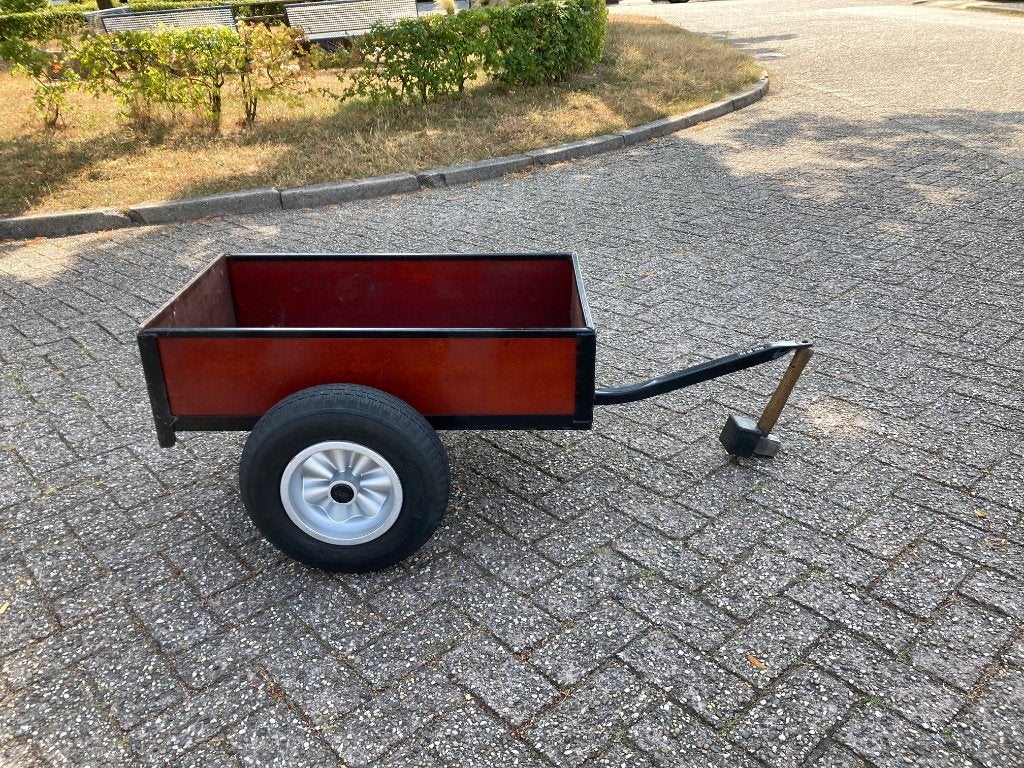 Aanhanger skelter, Ophalen, Zo goed als nieuw, Berg, Met kar of aanhanger