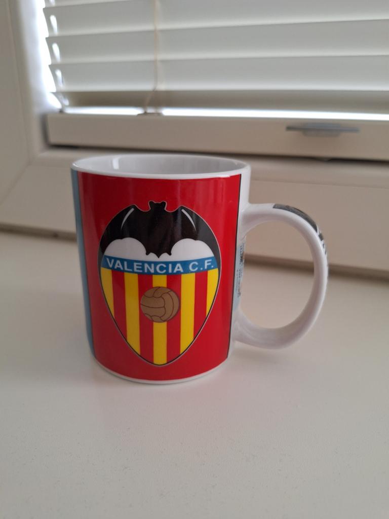 Mok Valencia C.F, Ophalen of Verzenden, Nieuw, Buitenlandse clubs, Overige typen