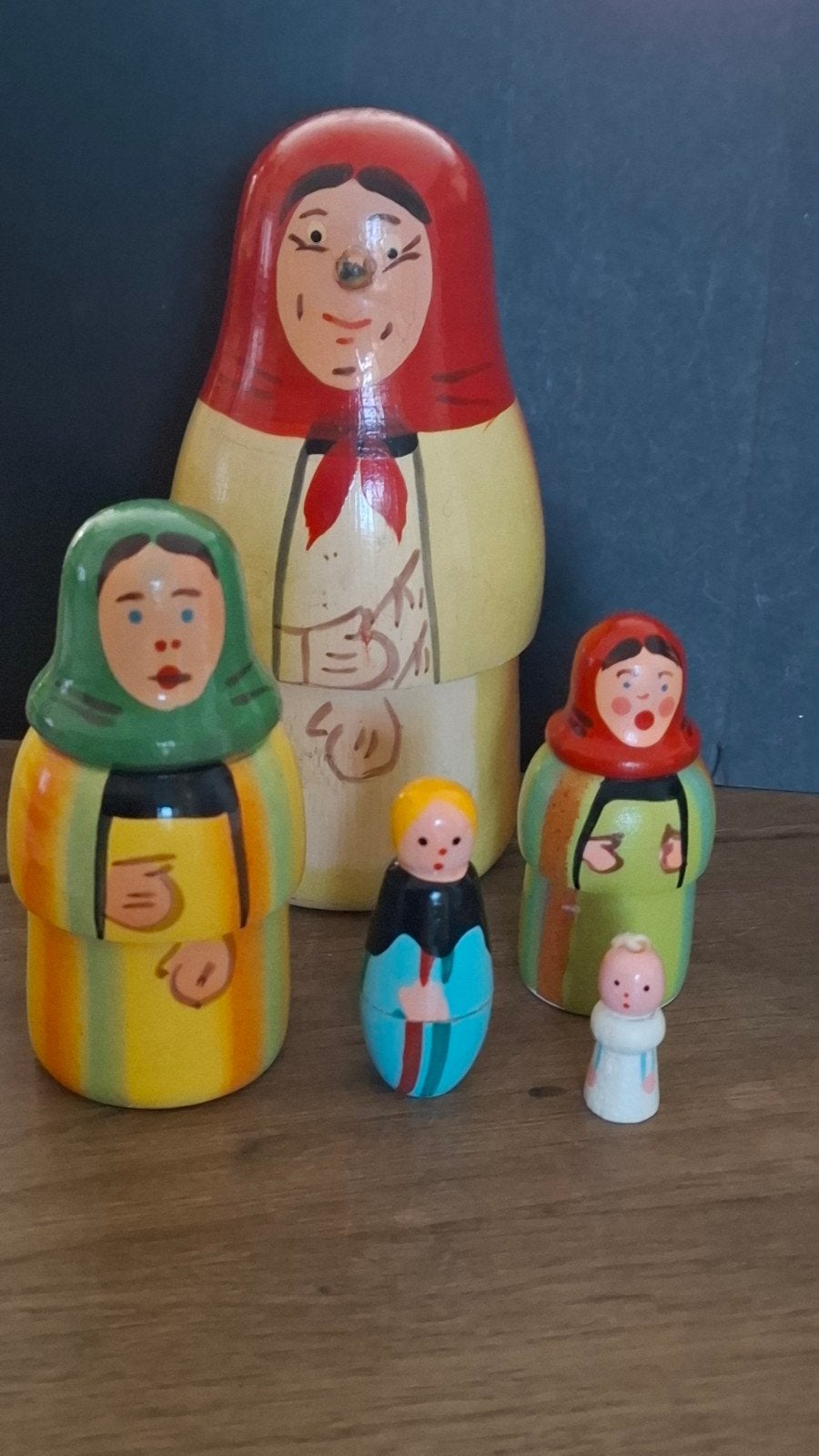 Matroesjka Matrousjka 5 poppetjes boerenfamilie, Verzamelen, Ophalen of Verzenden, Gebruikt