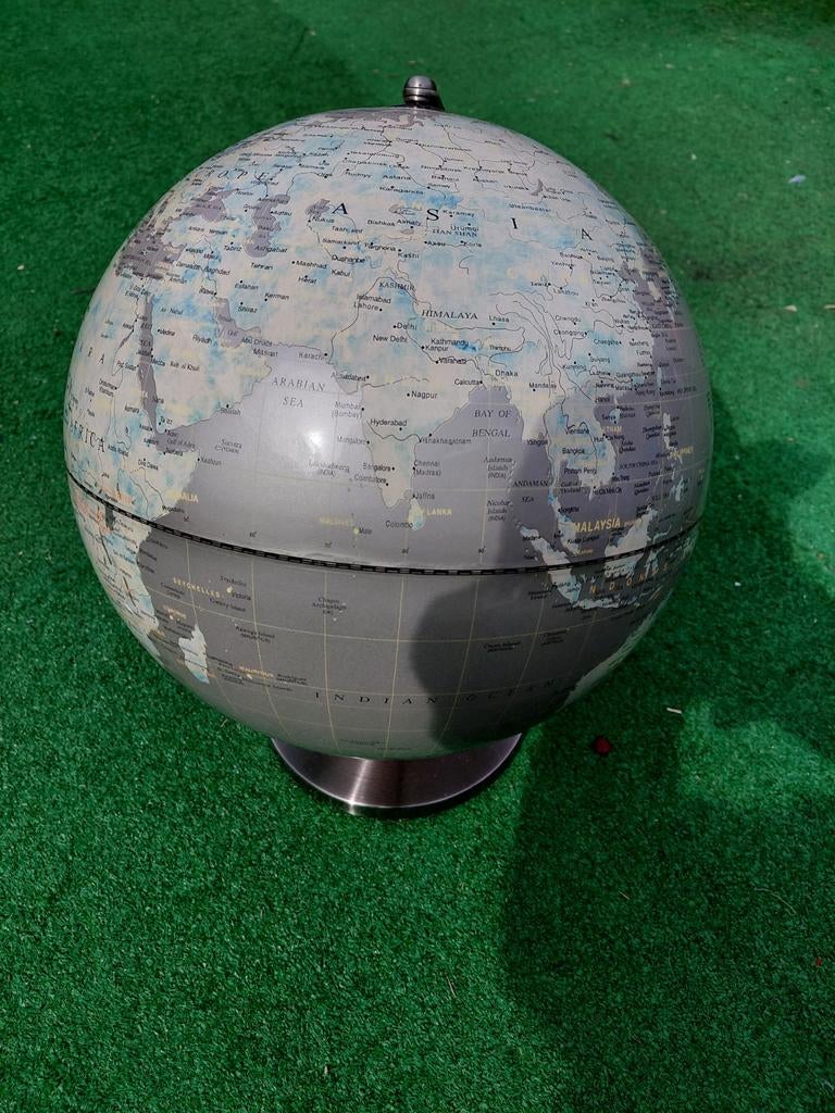 Groot wereldbol  €15, Ophalen of Verzenden