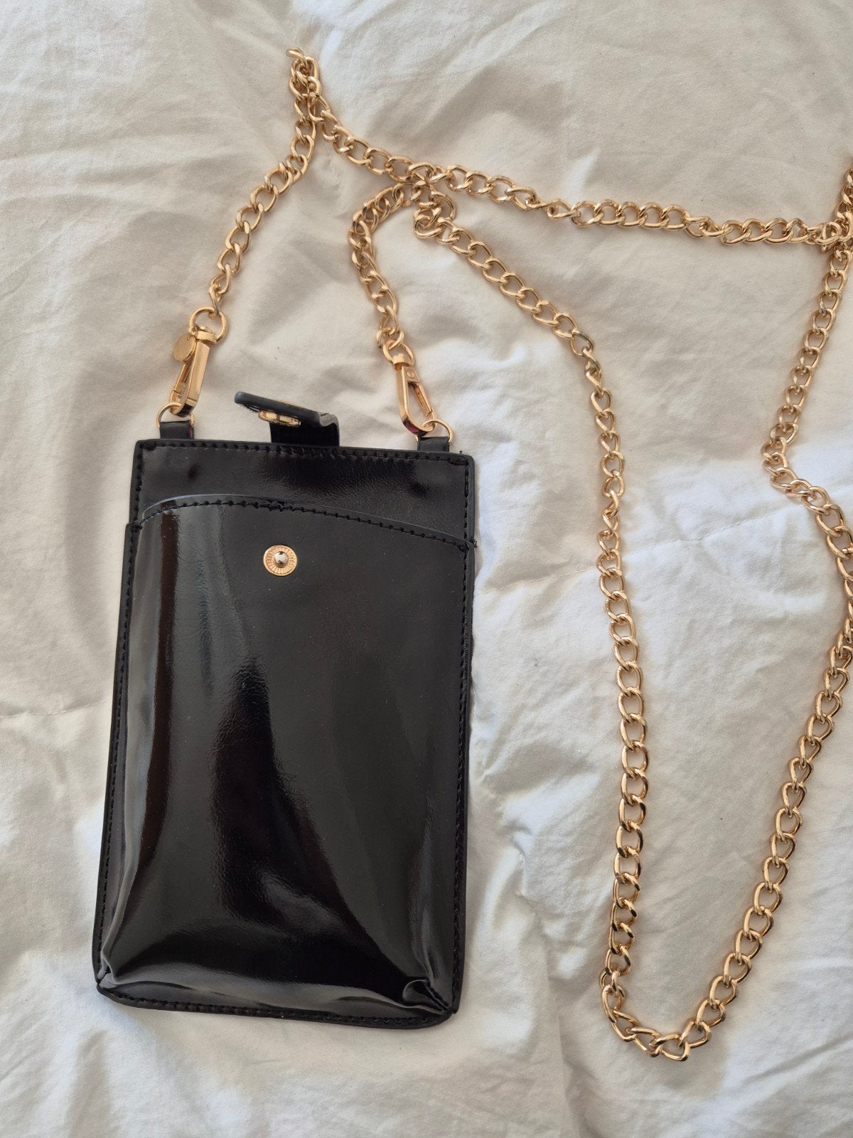 telefoontasje zwart met ketting, Sieraden, Tassen en Uiterlijk, Tassen | Damestassen, Ophalen of Verzenden, Zo goed als nieuw