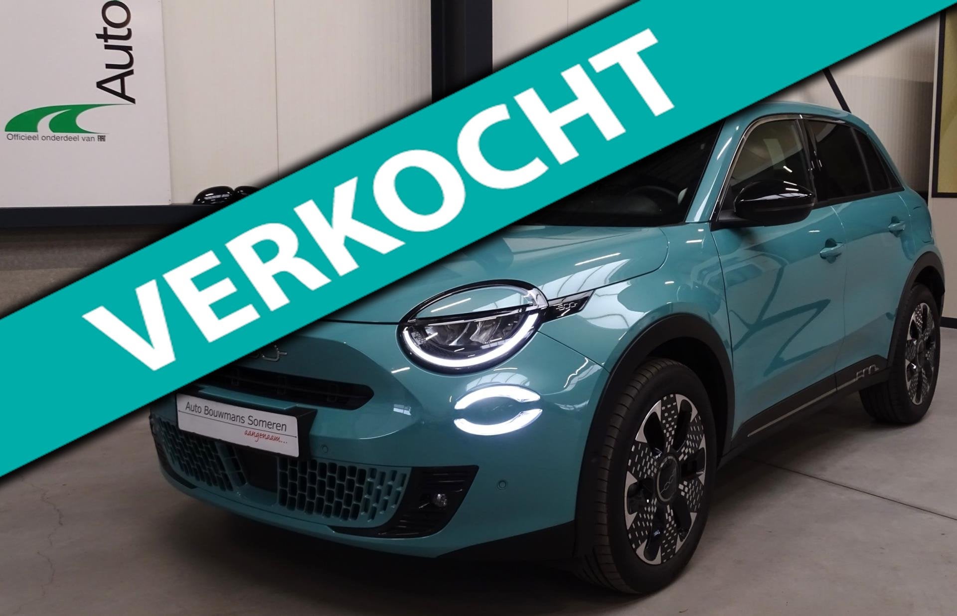 Fiat 600 1.2 Hybrid "LA PRIMA" - ALS NIEUW !/ADAPTIVE CRUISE, Auto's, 136 pk, Gebruikt, 1199 cc, Blauw