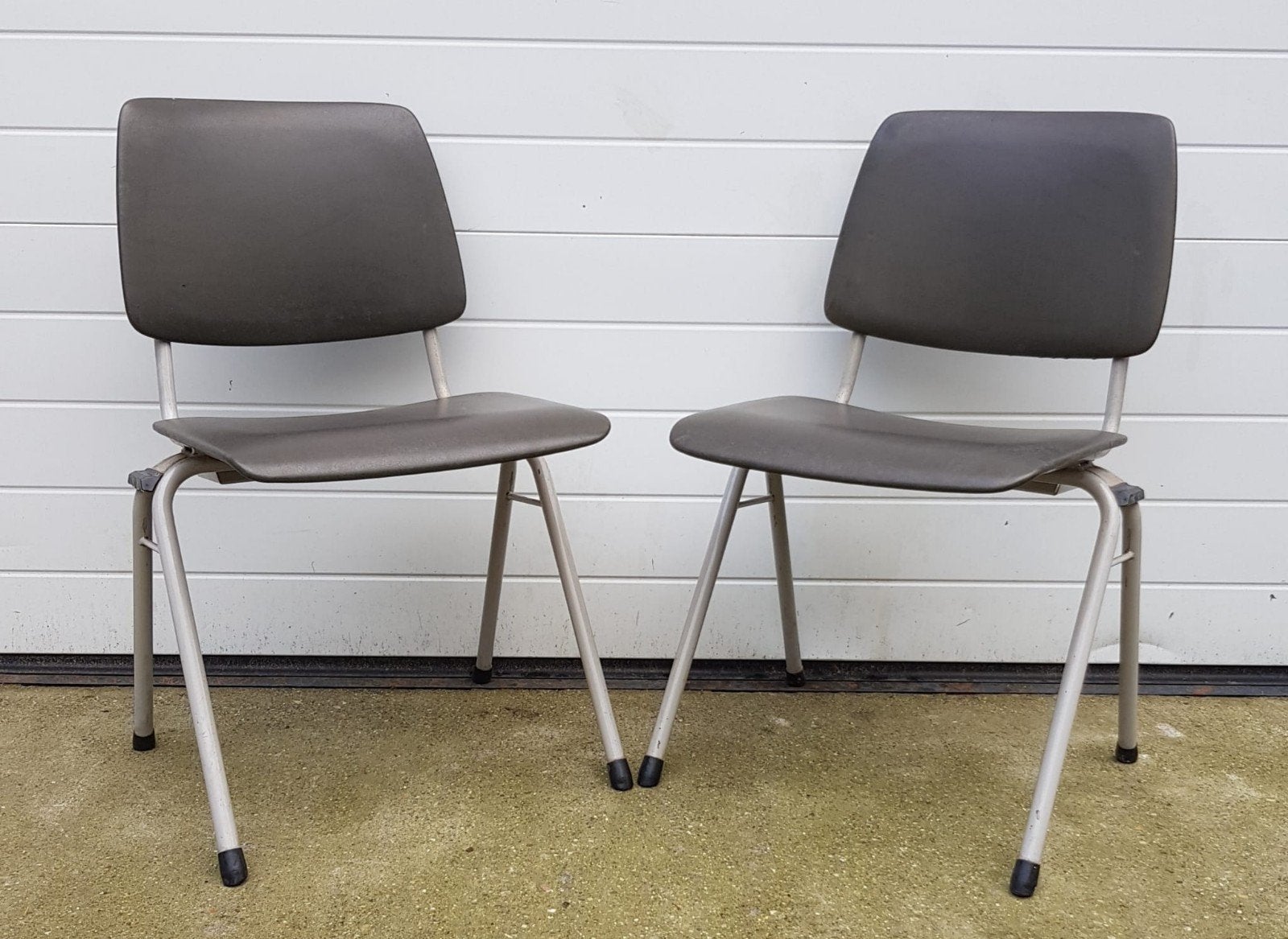 61 x Marko schoolstoelen kantine stoelen vergaderstoelen, Huis en Inrichting, Ophalen of Verzenden, Zo goed als nieuw, Bruin, Vijf, Zes of meer stoelen