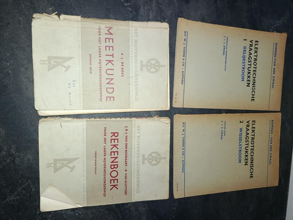 Oude boeken, Boeken, Partijen en Verzamelingen, Ophalen of Verzenden, Gelezen
