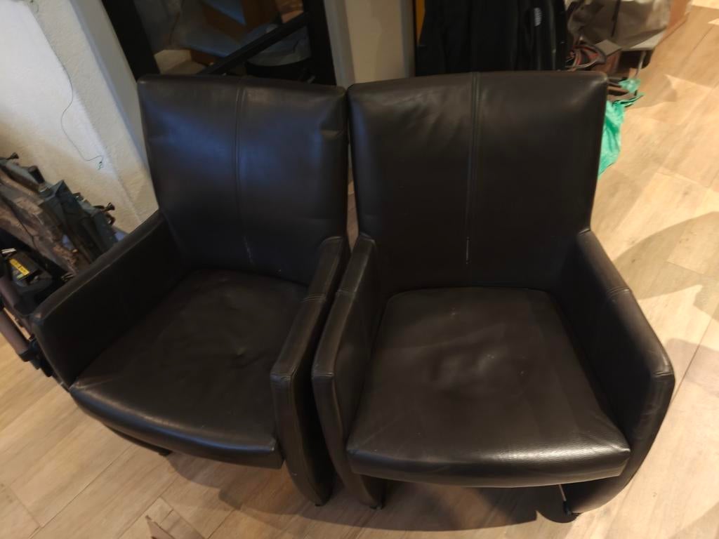 2x Donkerbruine leren eetkamerstoelen, Huis en Inrichting, Ophalen, Gebruikt, Twee, Bruin
