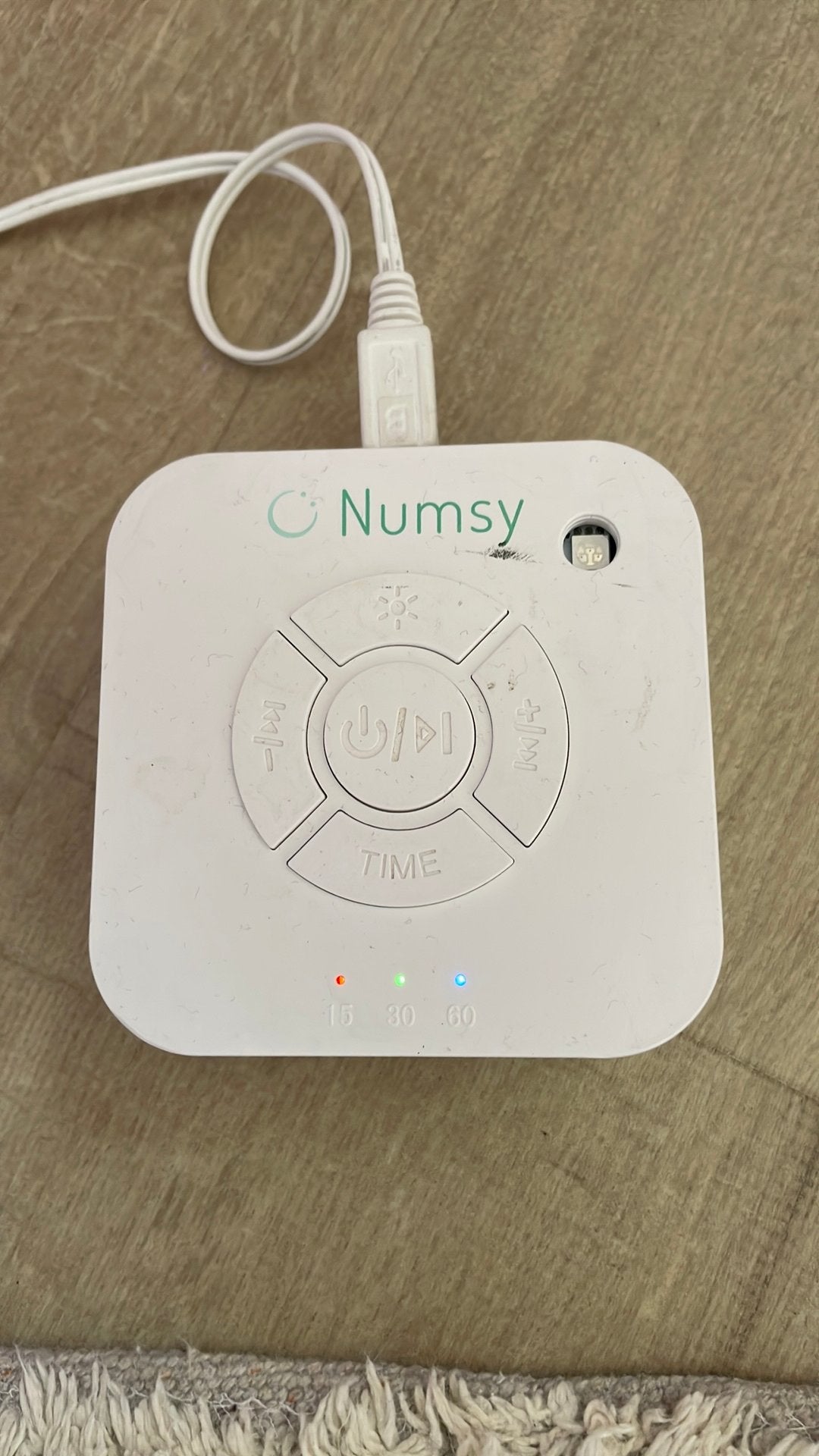 Numsy White Noise, Ophalen of Verzenden, Zo goed als nieuw