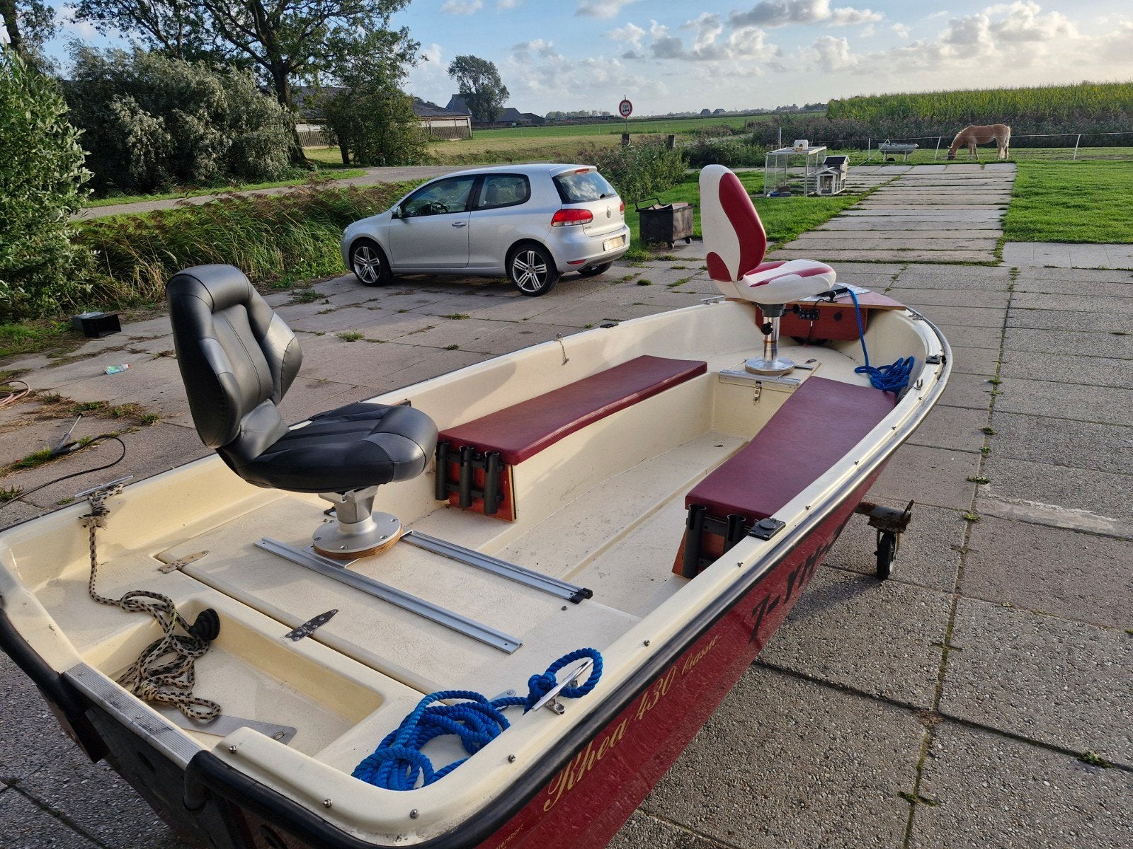 rhea 430 vis toerboot, Watersport en Boten, Ophalen