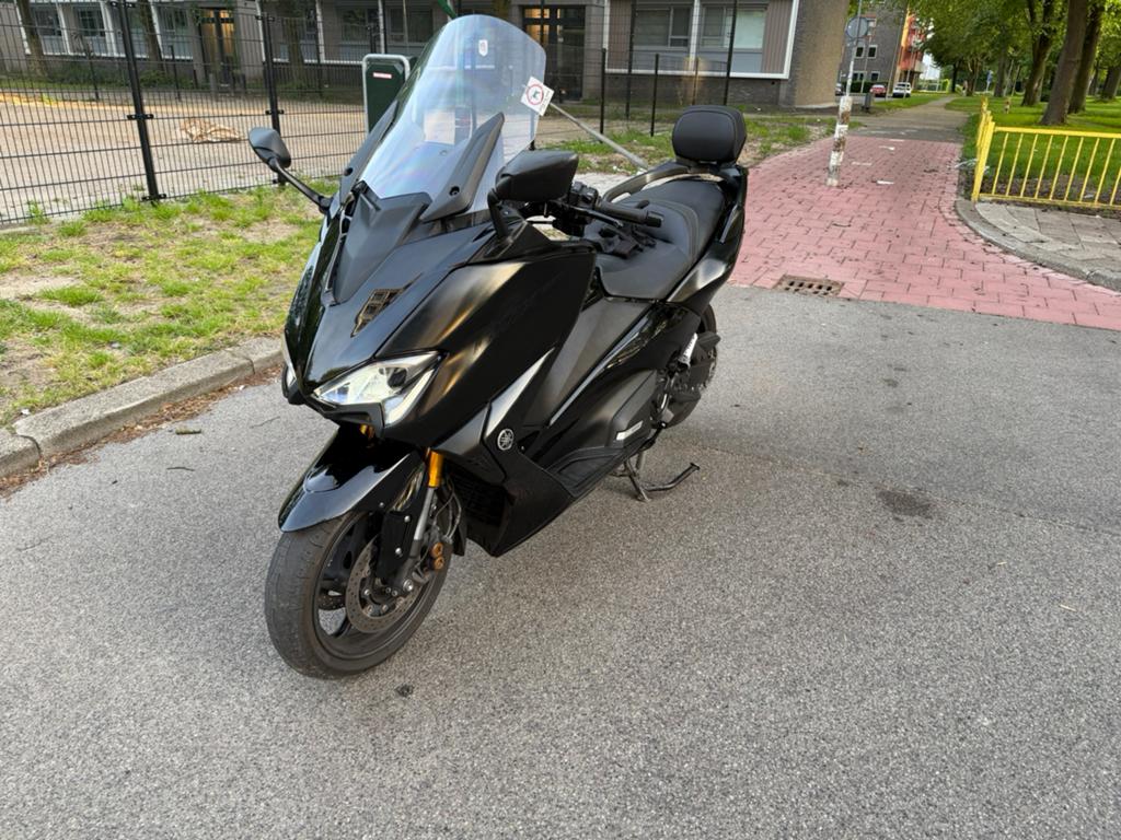 Yamaha TMAX 530 2018 malossi, Scooter, Minimaal motorrijbewijs A2, Automaat, Handvatverwarming