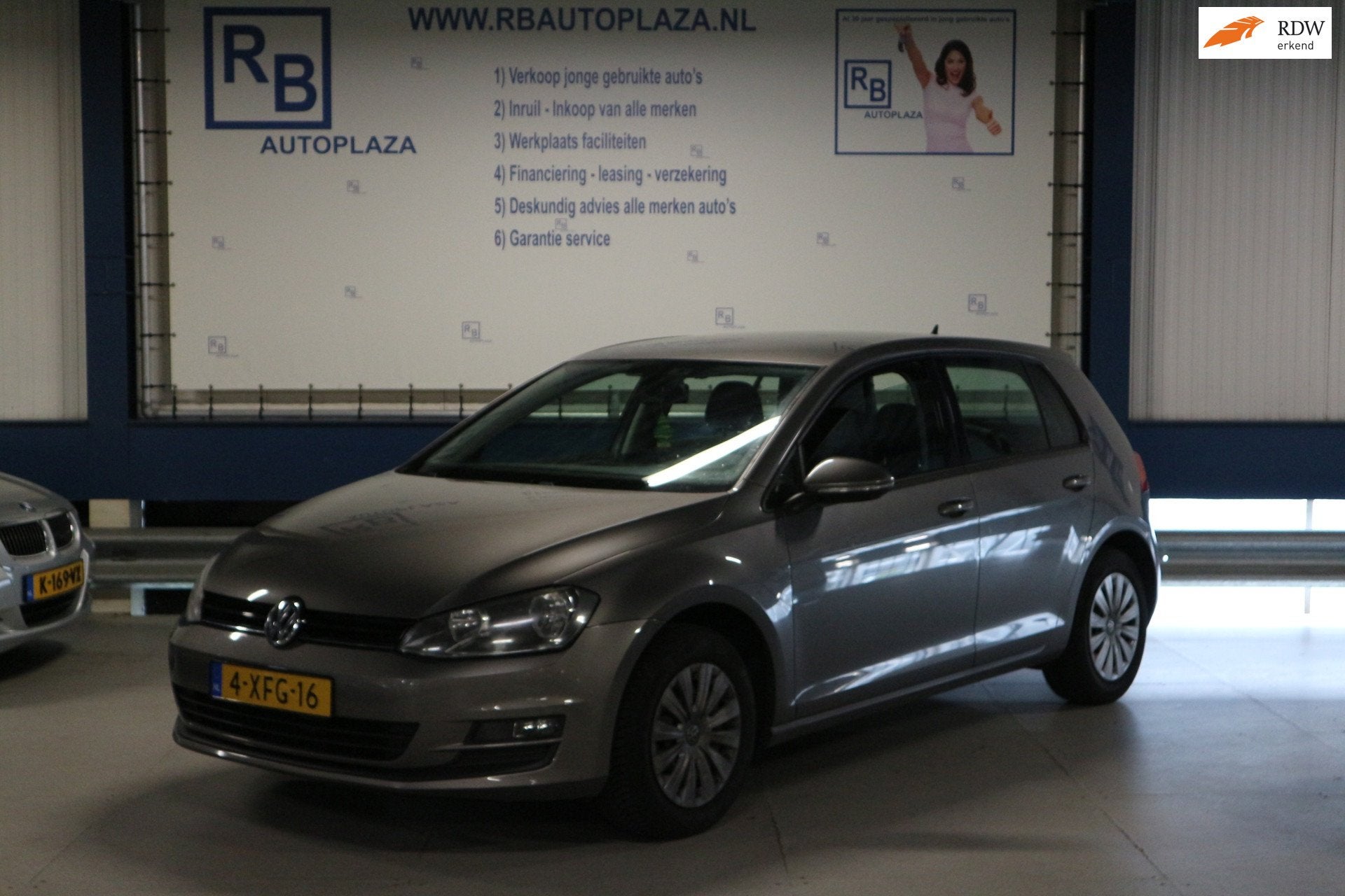 Volkswagen Golf 1.6 TDI NAP + ORG NED + VELGEN / FACELIFT !, Voorwielaandrijving, Gebruikt, Euro 6, 4 cilinders