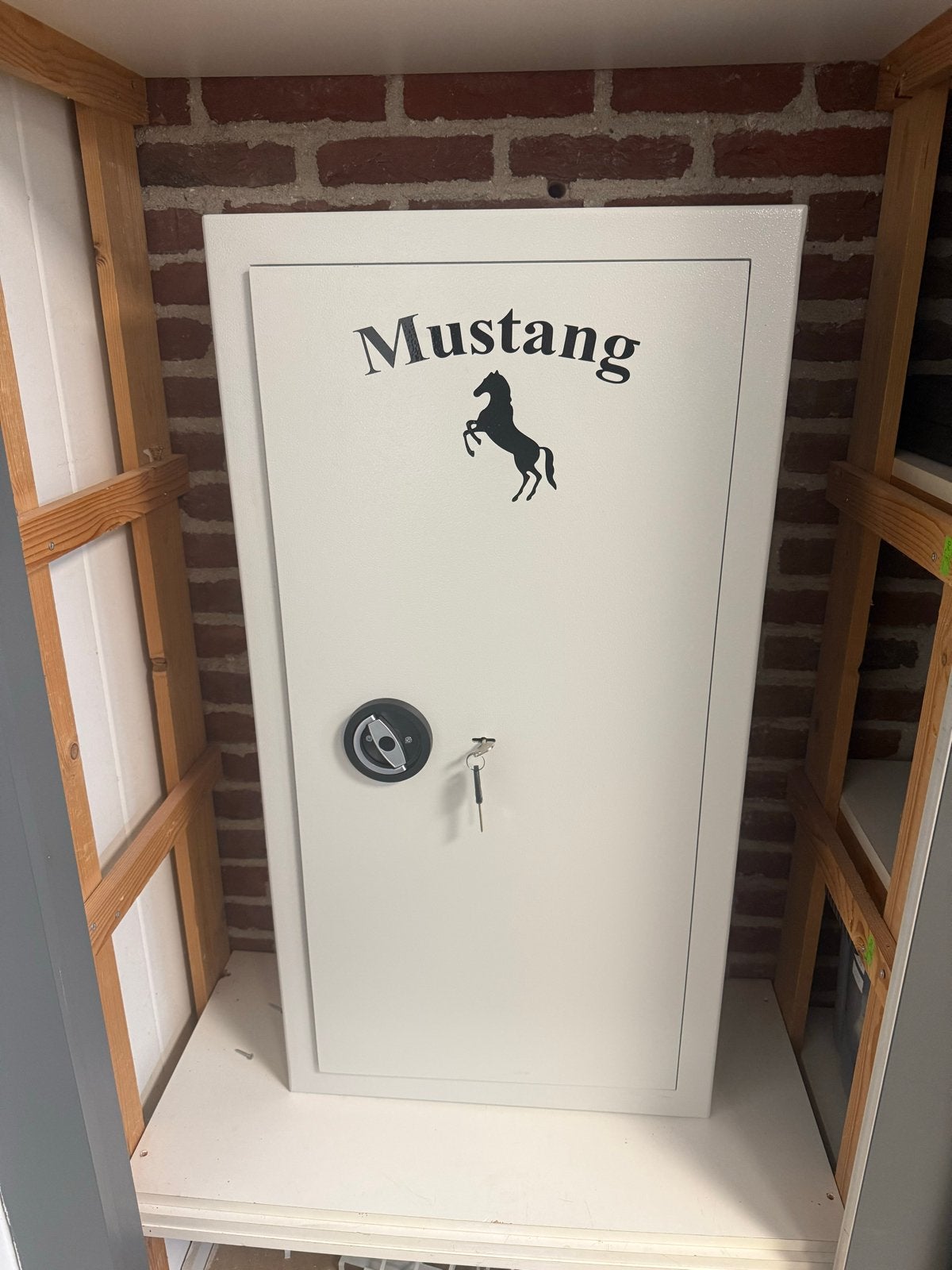 Mustang Sleutelkluis MSK 100-18 S2 - Gecertificeerd alsnieuw