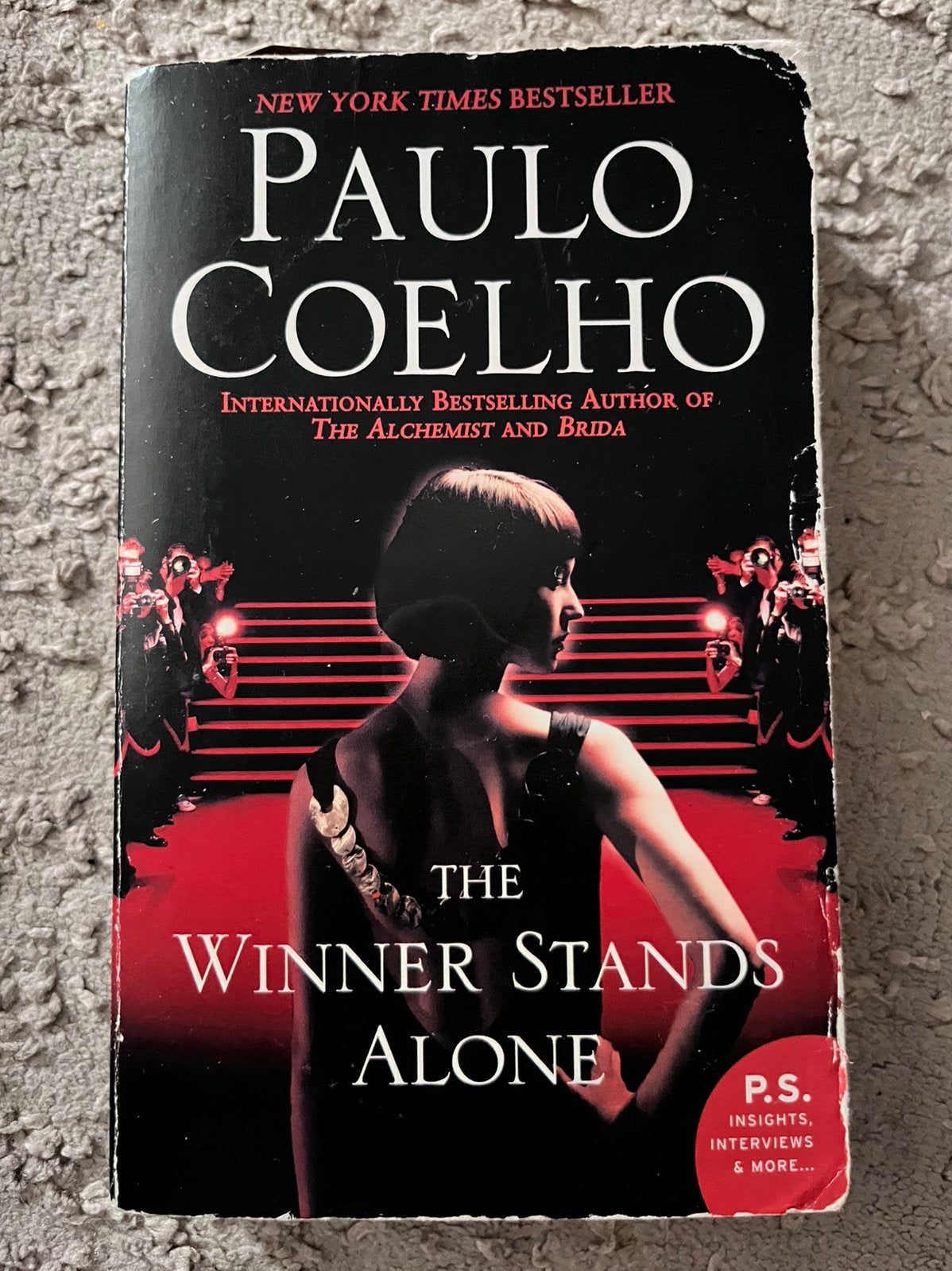 The Winner Stands Alone – Paulo Coelho (Engelstalig), Ophalen of Verzenden, Zo goed als nieuw