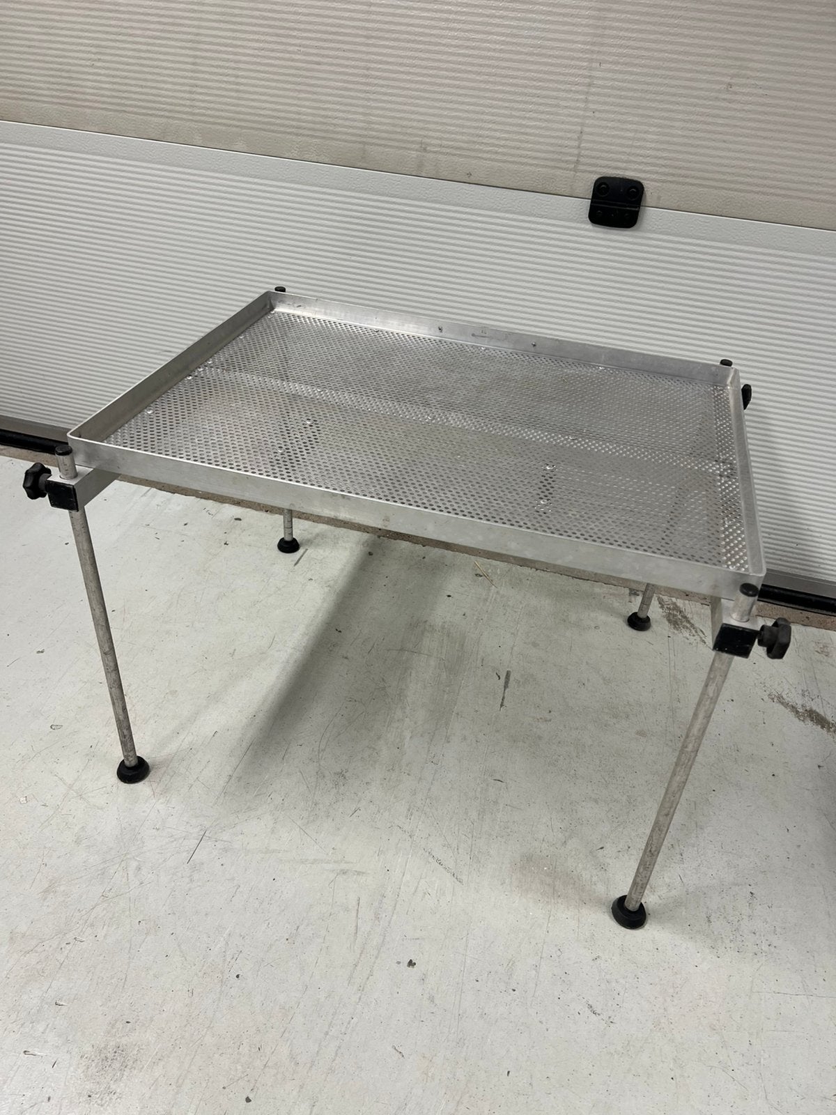 Visplateau seatbox platform van aluminium circa 51x68cm, Watersport en Boten, Ophalen of Verzenden, Gebruikt, Overige typen