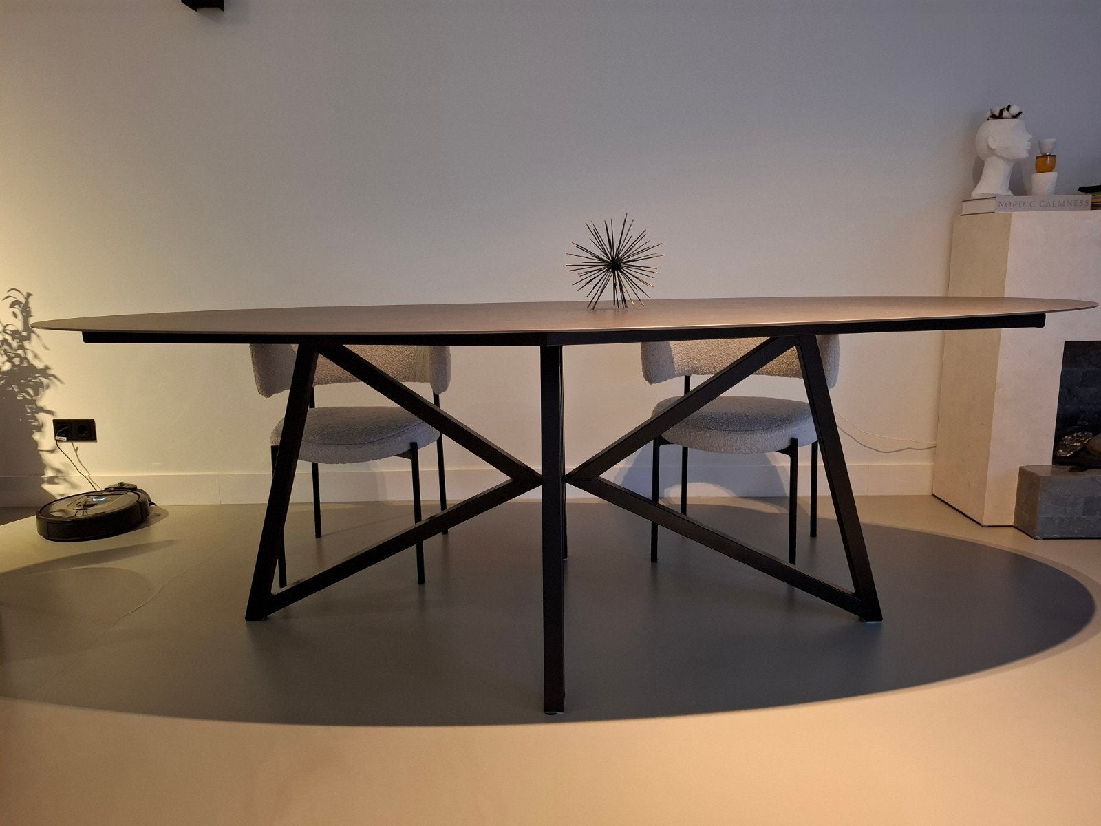 Tuintafel Spinpoot keramische en metaal, Ophalen, Zo goed als nieuw, Ovaal, Metaal