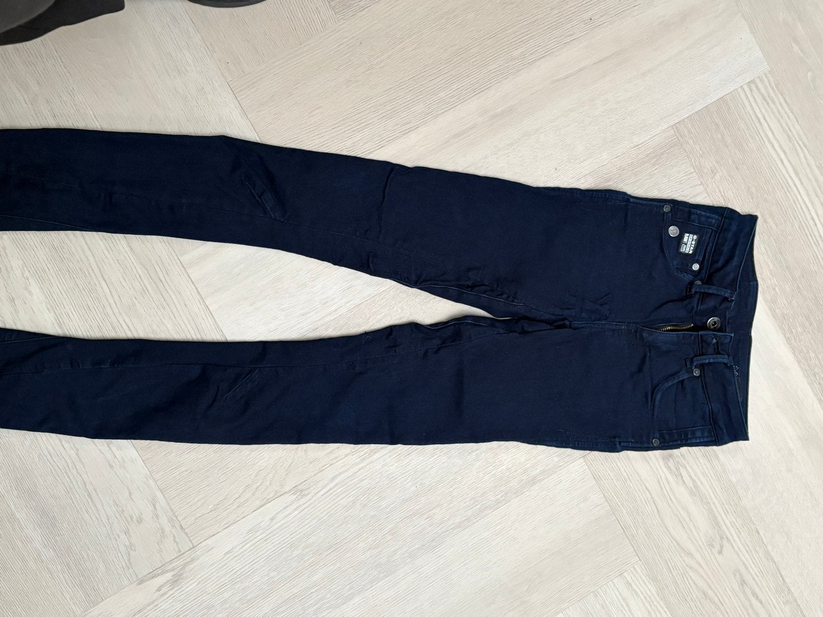G-Star RAW Dames Jeans - Donkerblauw, Maat 26, Kleding | Dames, Ophalen of Verzenden, Zo goed als nieuw, Blauw, W27 (confectie 34) of kleiner