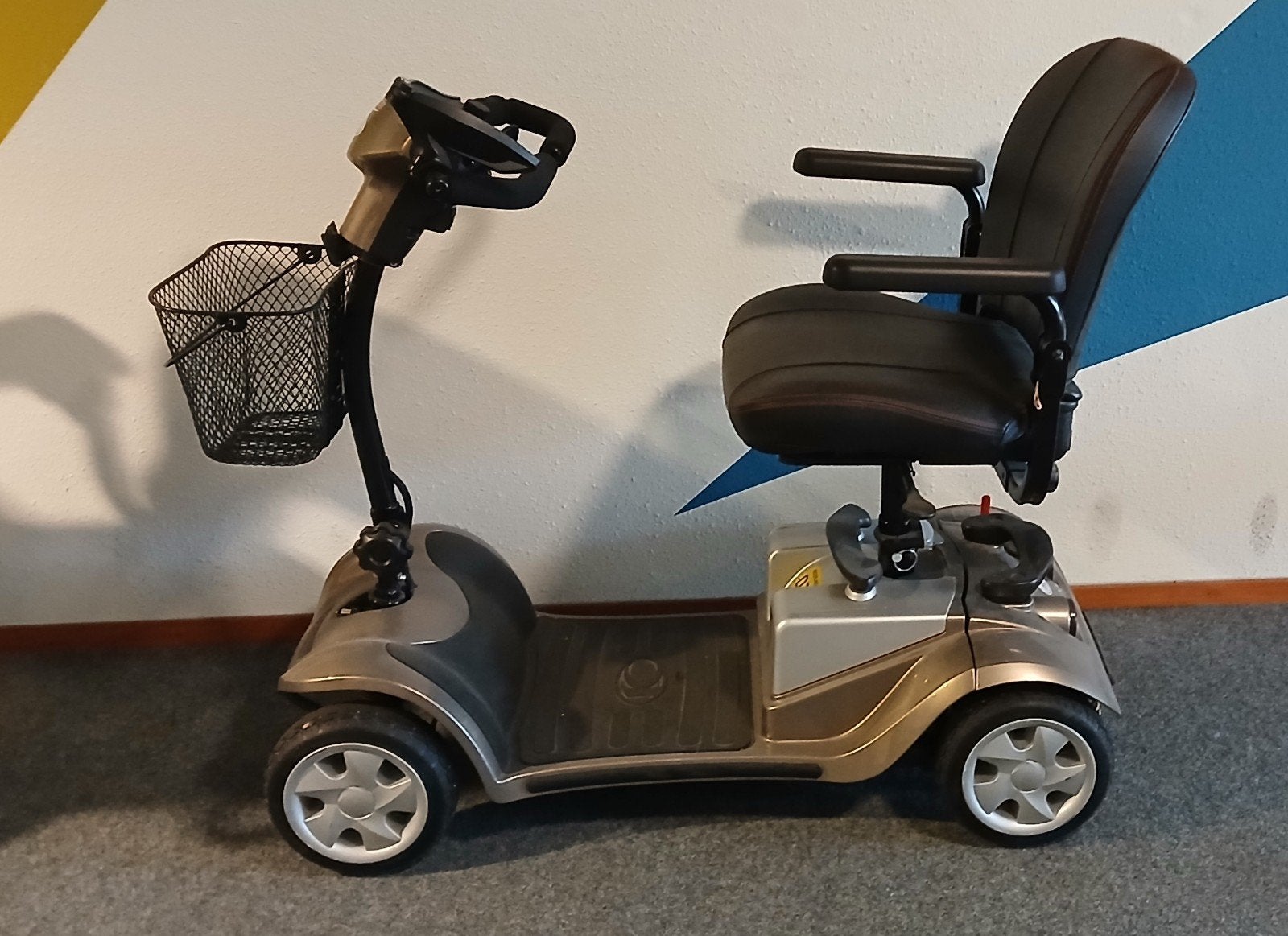 Zeer nette Kymco scootmobiel, Diversen, Ophalen