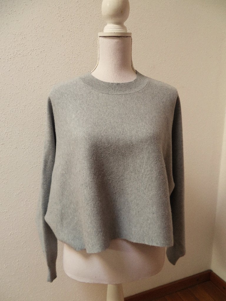 X67 ZE-ZE korte wijde trui grijs en zwart L 42/44, Kleding | Dames, Maat 42/44 (L), Ophalen of Verzenden, Grijs, Nieuw