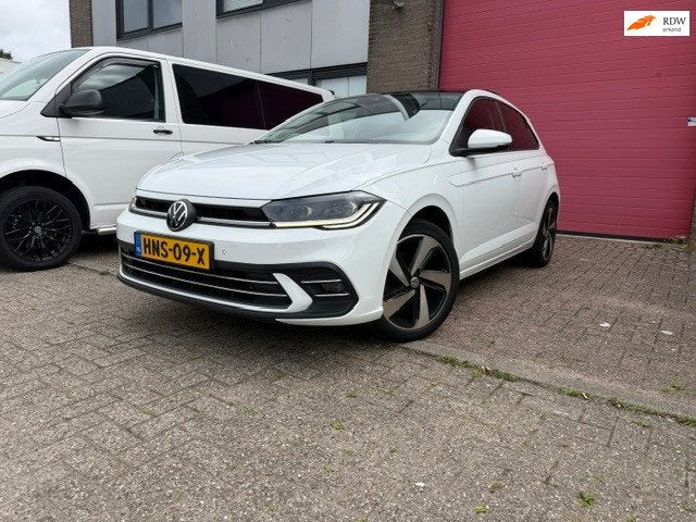 Volkswagen POLO 1.0 TSI, Pano, IQ, Virtual, H. leder Beats, Gebruikt, Leder en Stof, Wit, Bedrijf