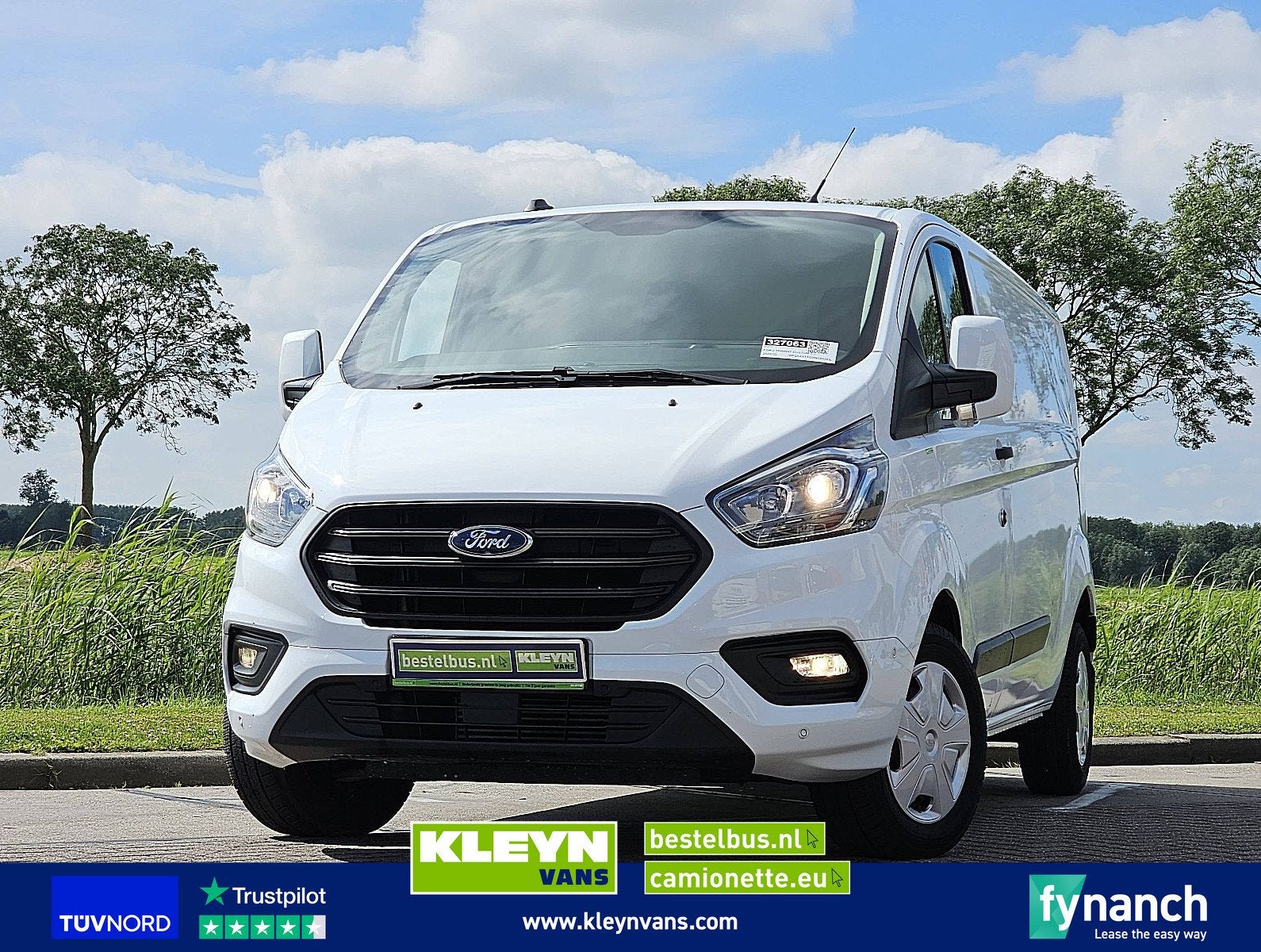 FORD TRANSIT CUSTOM 2.0 ac l2 lang euro6, Auto's, Bestelauto's, Voorwielaandrijving, Euro 6, 4 cilinders, 129 pk