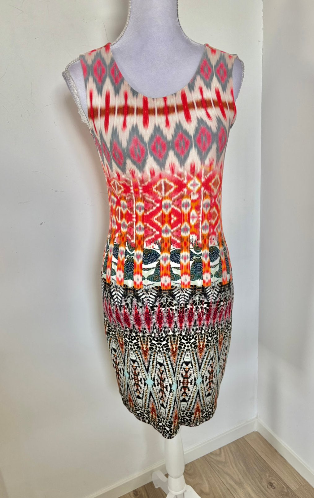 Leuke Tramontana jurk - maat S, Kleding | Dames, Ophalen of Verzenden, Nieuw, Maat 36 (S), Onder de knie
