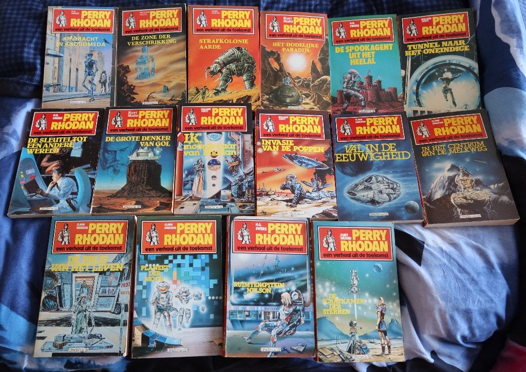 Perry Rhodan – een verhaal uit de toekomst – Gradivus serie﻿, Boeken, Ophalen of Verzenden, Zo goed als nieuw