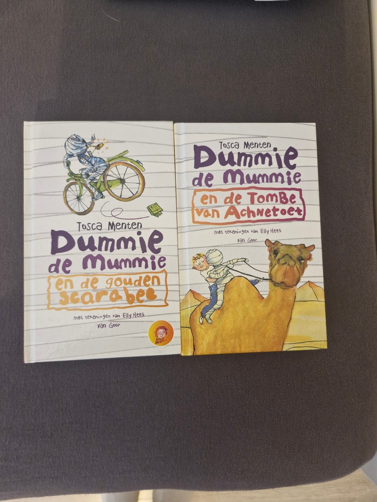 Dummie de Mummie boeken - Tosca Menten (2 stuks), Boeken, Gelezen, Fictie algemeen, Ophalen of Verzenden, Tosca Menten