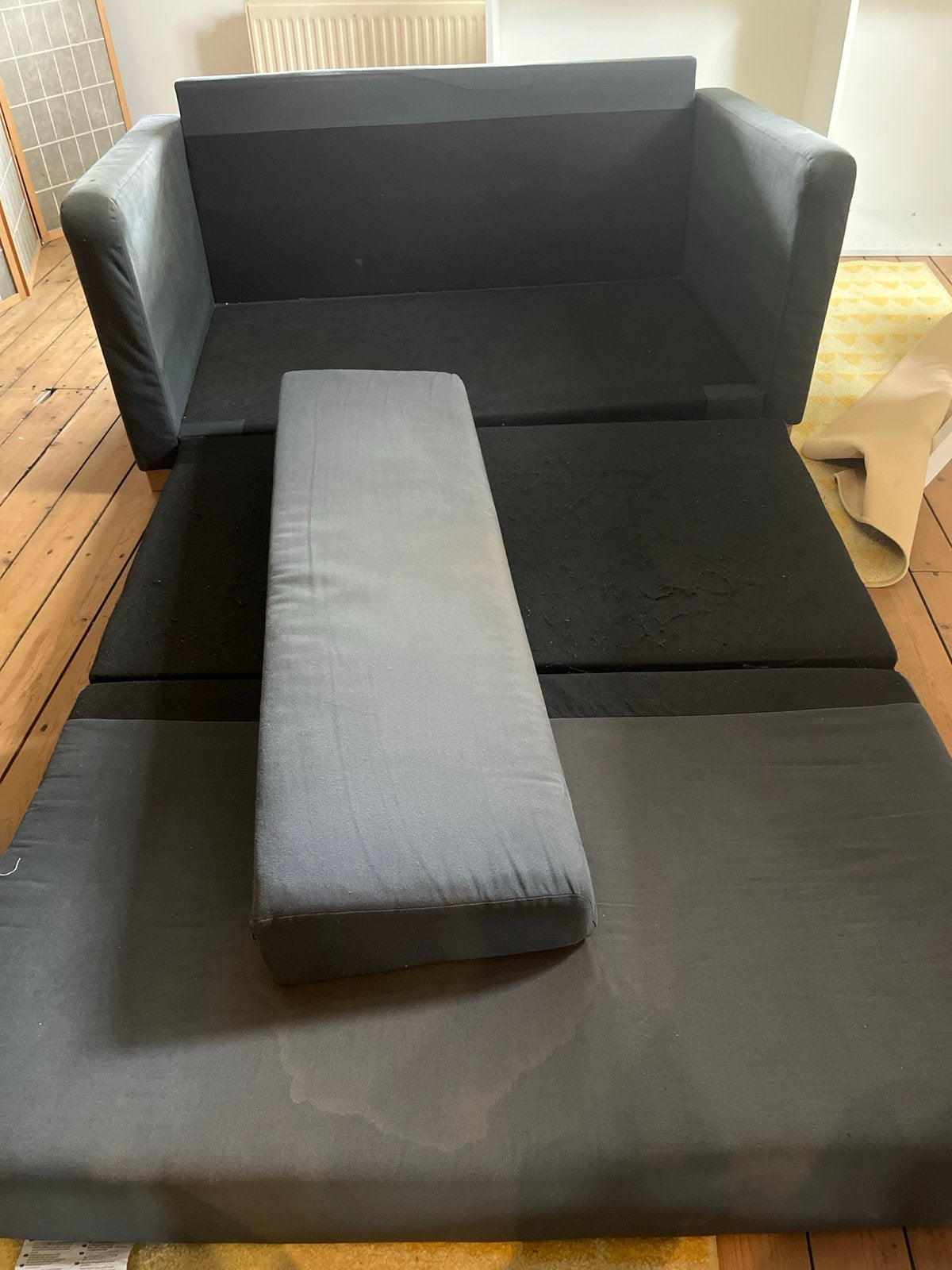 Donkergrijze slaapbank - Gratis af te halen, Ophalen, Gebruikt, Eenpersoons, 140 cm