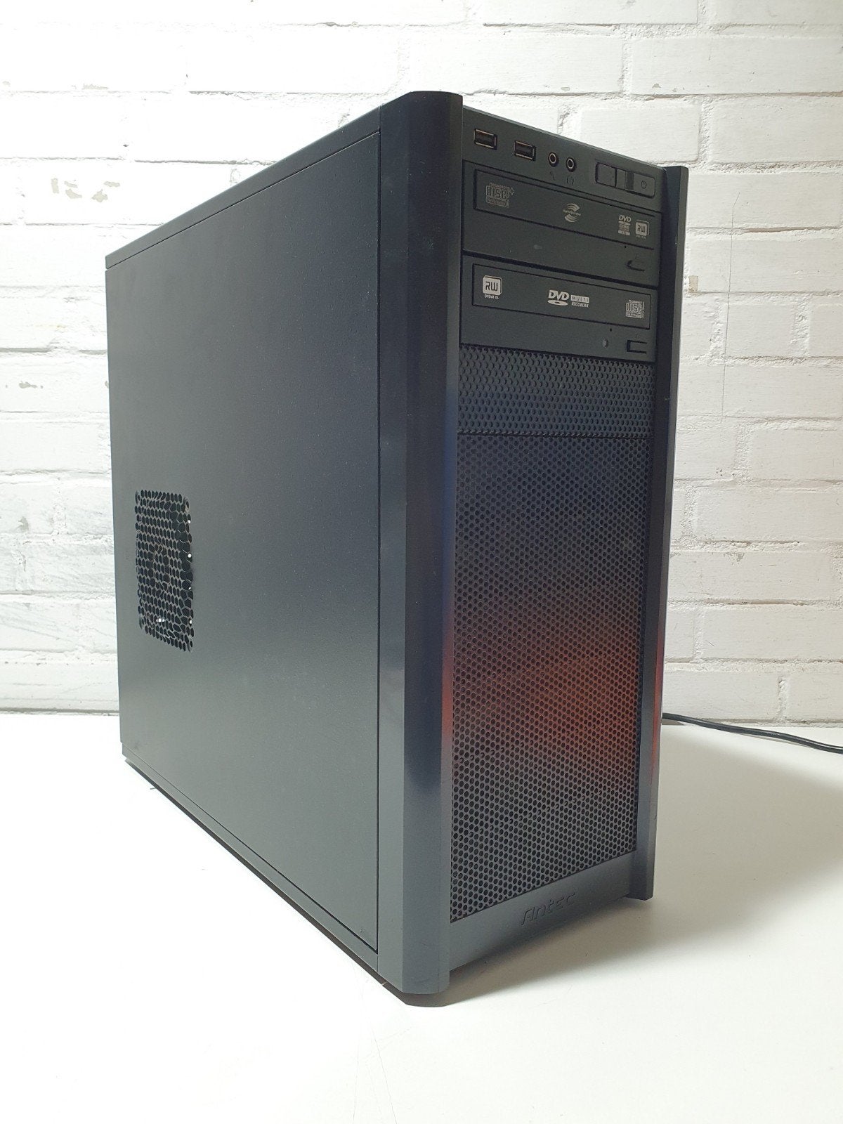 Antec Three Hundred ATX Behuizing  300W Voeding DVD Branders, Computers en Software, Gebruikt, ., Ophalen of Verzenden, .
