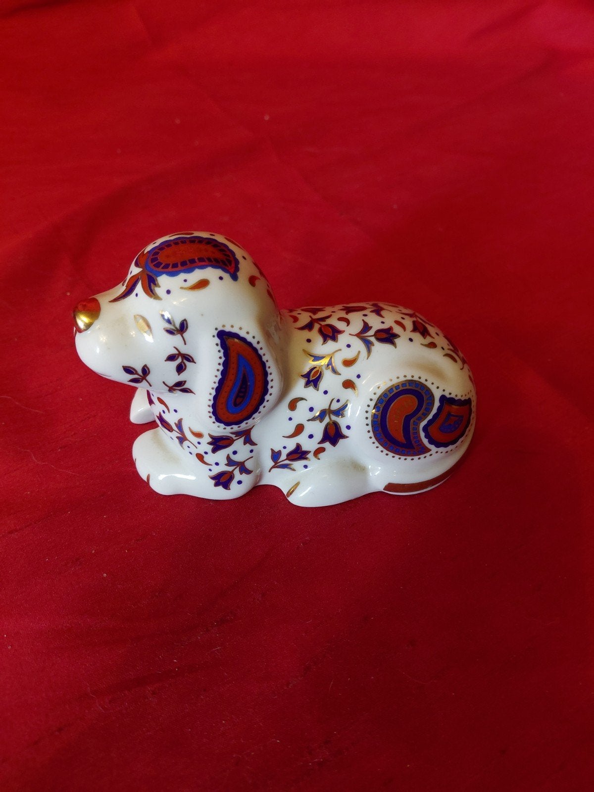 porseleine hondje Imari Japan 12x8, Verzamelen, Ophalen of Verzenden, Zo goed als nieuw, Dier