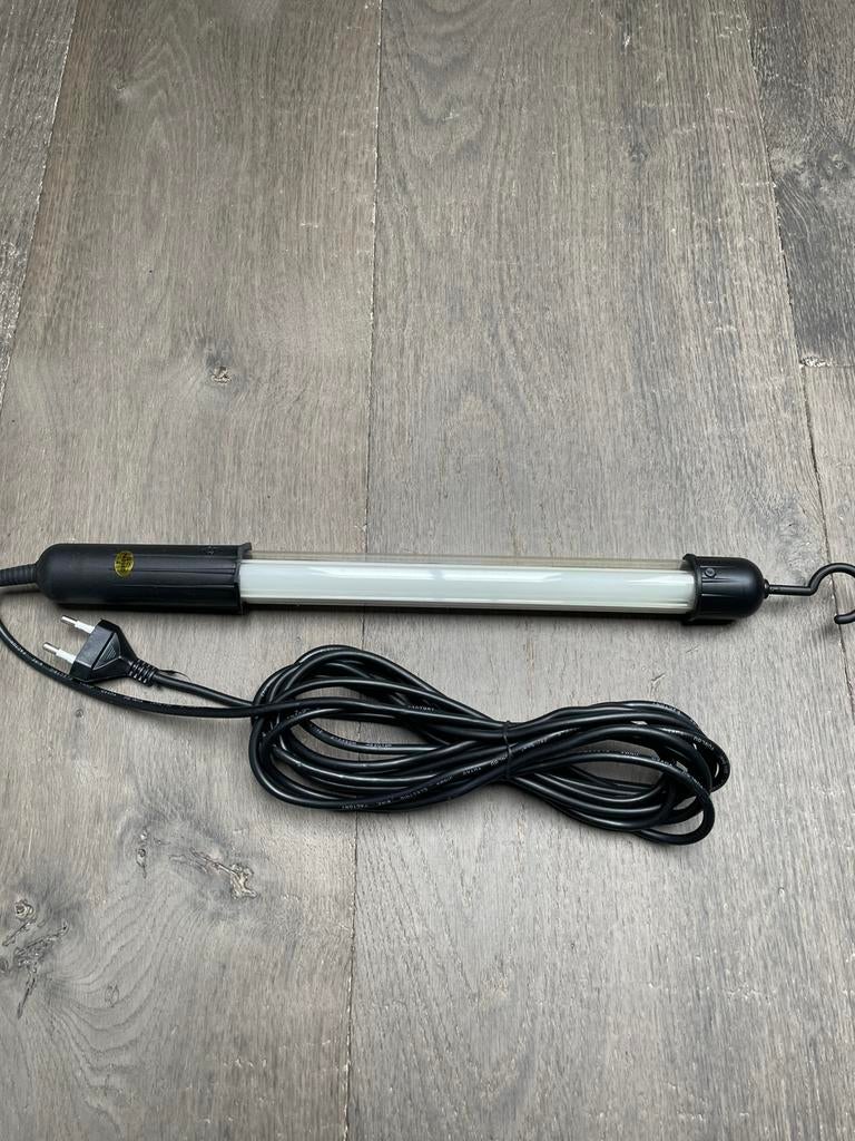 Tent lamp , TL  verlichting voor in de voor tent ️, Caravans en Kamperen, Kampeeraccessoires, Ophalen of Verzenden, Zo goed als nieuw