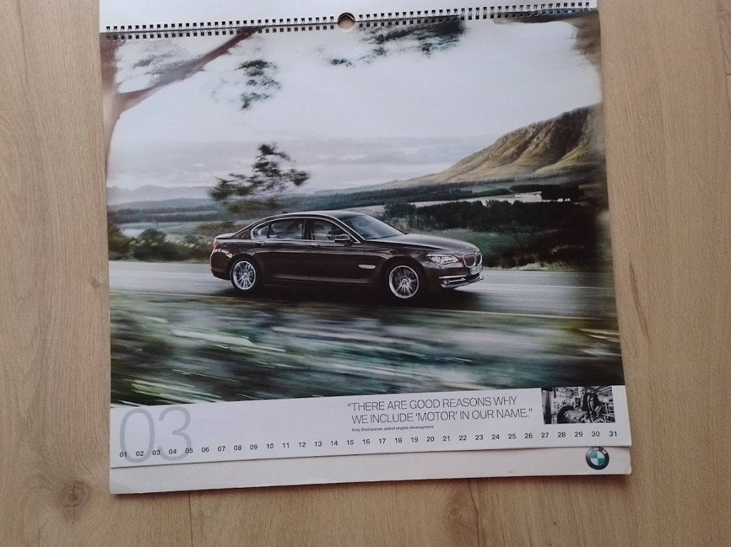 BMW Personenauto's kalender 2013 mooie posters, Boeken, Ophalen of Verzenden, Zo goed als nieuw, BMW