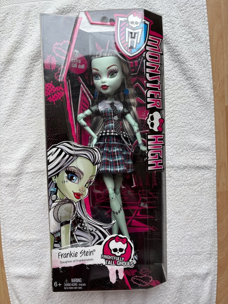 Monster High Frightfully tall Frankie limited doll, Ophalen of Verzenden, Zo goed als nieuw, Pop