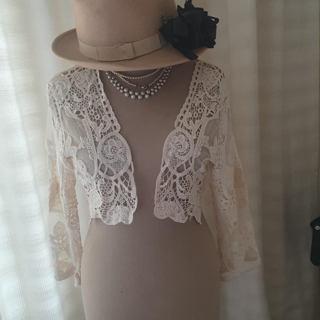 Lautinel kanten vestje S/M, Verzenden, Zo goed als nieuw, Maat 36 (S)
