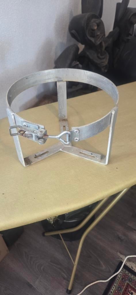 Gastankhouder voor roofrack - stevig en veilig, Ophalen, Gebruikt