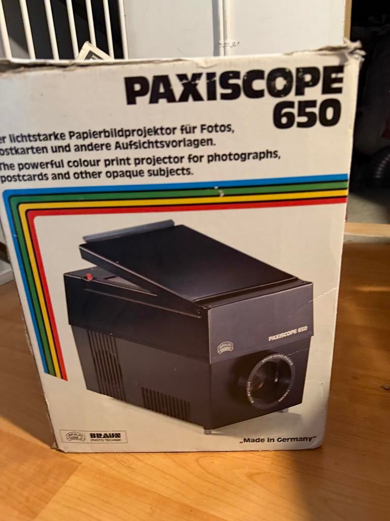 Braun Paxiscop 650 Lichtsterke Papierbeeldprojector, Ophalen, Zo goed als nieuw