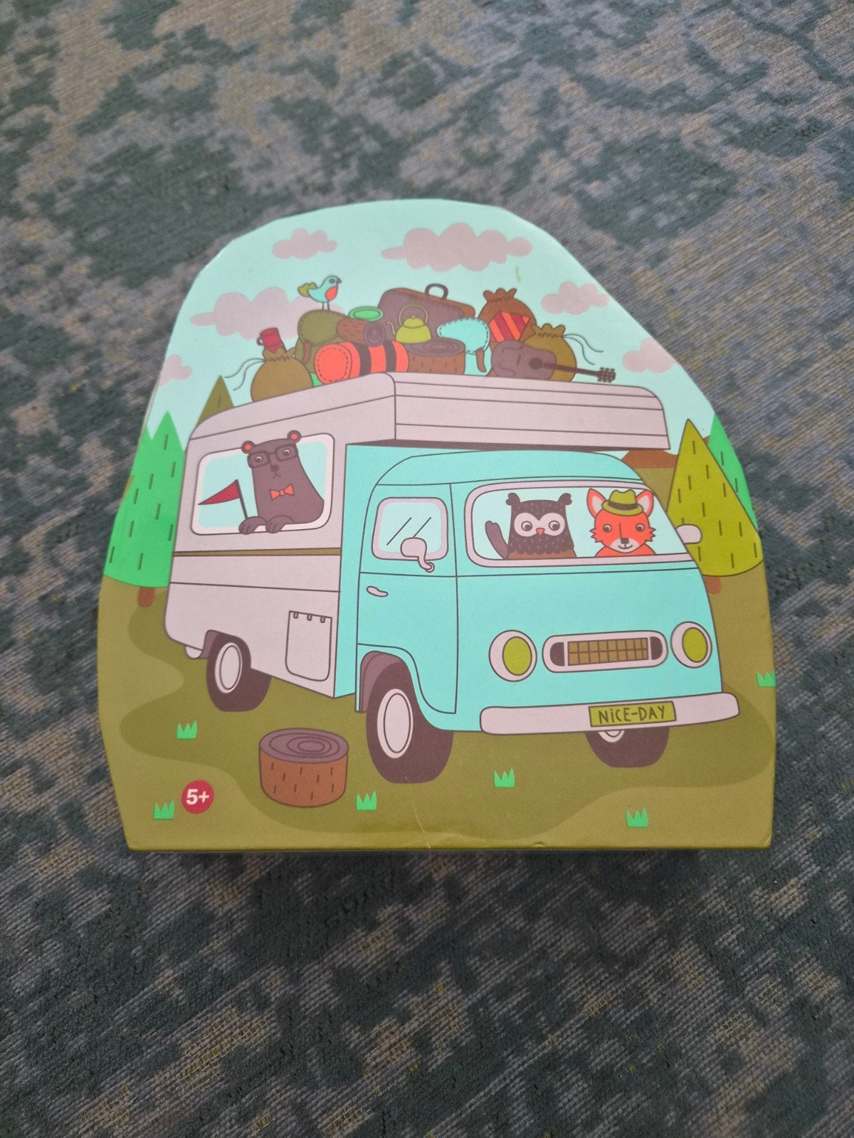 Leuke legpuzzel 'Nice-Day' met kampeerbus en dieren 100 st, Ophalen of Verzenden, Minder dan 500 stukjes, Zo goed als nieuw, Legpuzzel