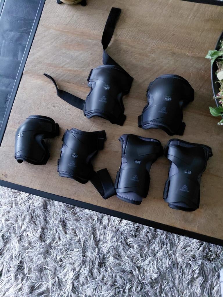 Firefly beschermset voor junioren (maat M), Ophalen, Gebruikt, Bescherming
