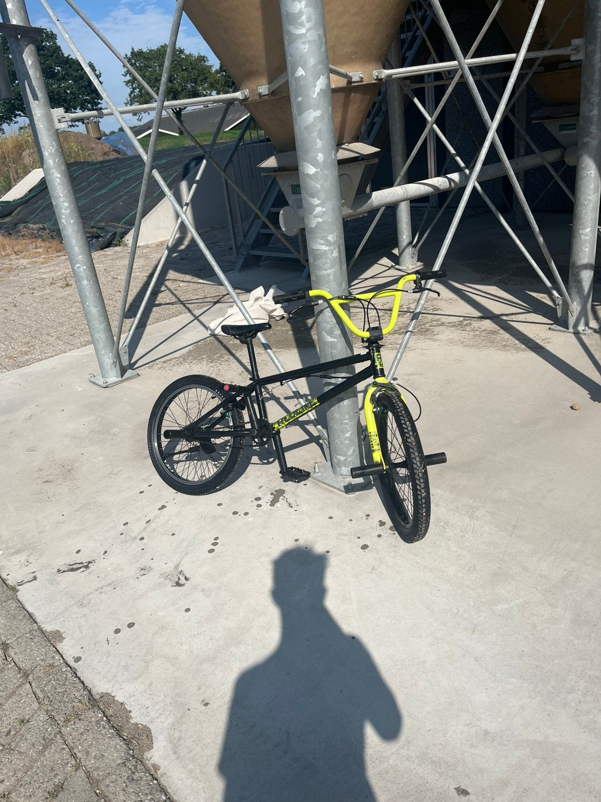 Bmx tekoop, Ophalen, Zo goed als nieuw, Staal