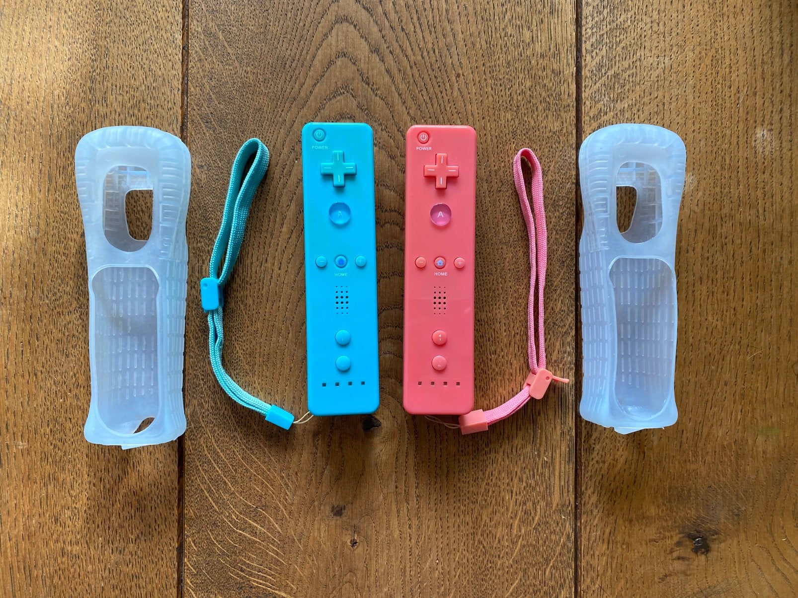 2 controllers voor de Wii, Ophalen of Verzenden, Zo goed als nieuw