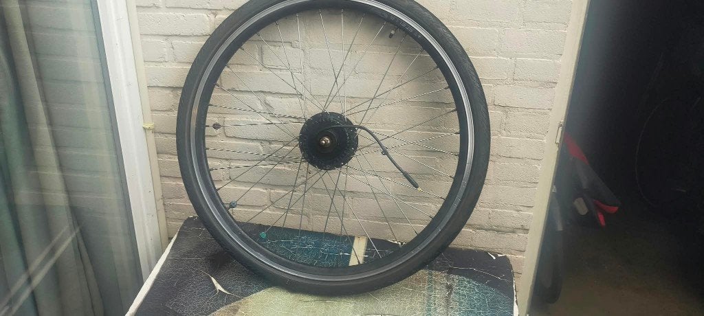 Stella Vienna 28" voorwiel met motor, Fietsen en Brommers, 55 tot 59 cm, Ophalen, Gebruikt, Overige merken