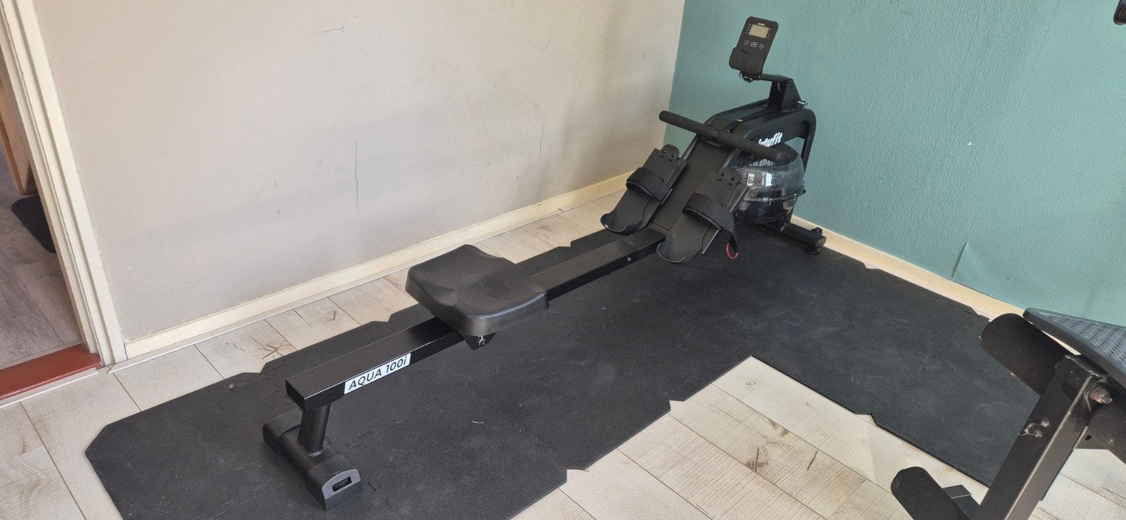VirtuFit Roeitrainer met waterweerstand - Zo goed als nieuw, Ophalen, Benen, Zo goed als nieuw, Metaal
