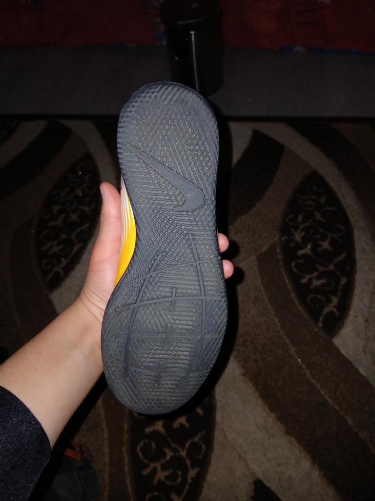 Nike gymschoenen maat 39, Sport en Fitness, Voetbal, Ophalen of Verzenden