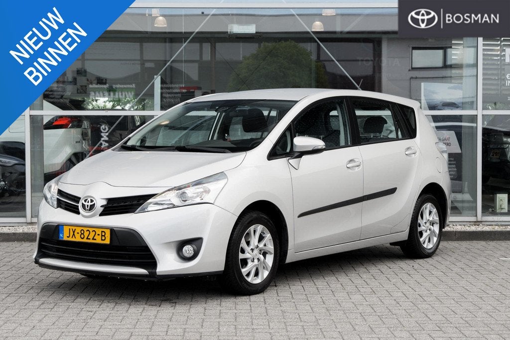 Toyota Verso 1.6 VVT-i Comfort, Auto's, Toyota, Voorwielaandrijving, Gebruikt, Euro 6, 4 cilinders