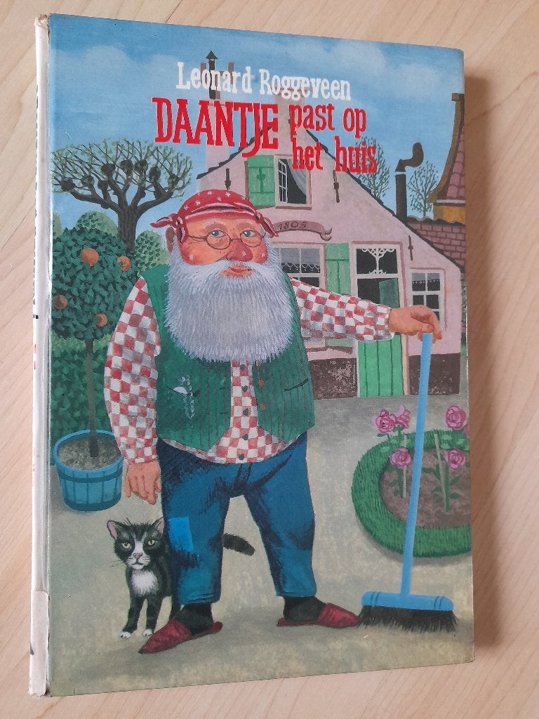 DAANTJE PAST OP HET HUIS  Leonard Roggeveen deel 3, Boeken, Ophalen of Verzenden, Gelezen, Fictie algemeen