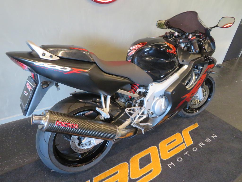 Honda CBR 600 F MICRON NETTE MOTOR! (bj 2000), Bedrijf, Sport