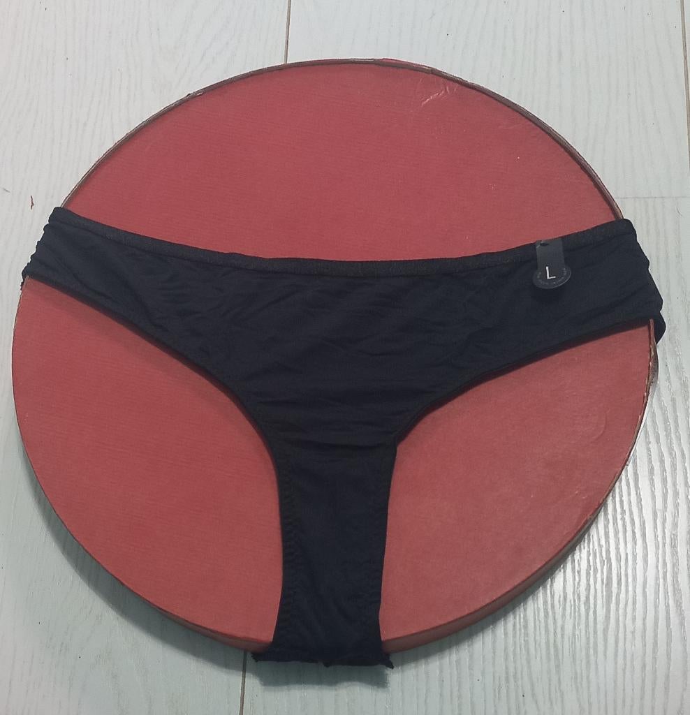 Sexy zwarte string met opengewerkte achterkant, Verzenden, Zwart, String
